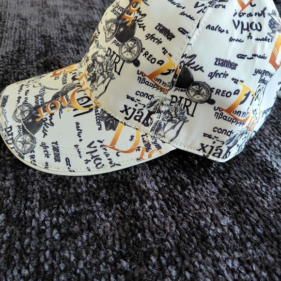 Dior Monogram Cap - Picture 1 of 7